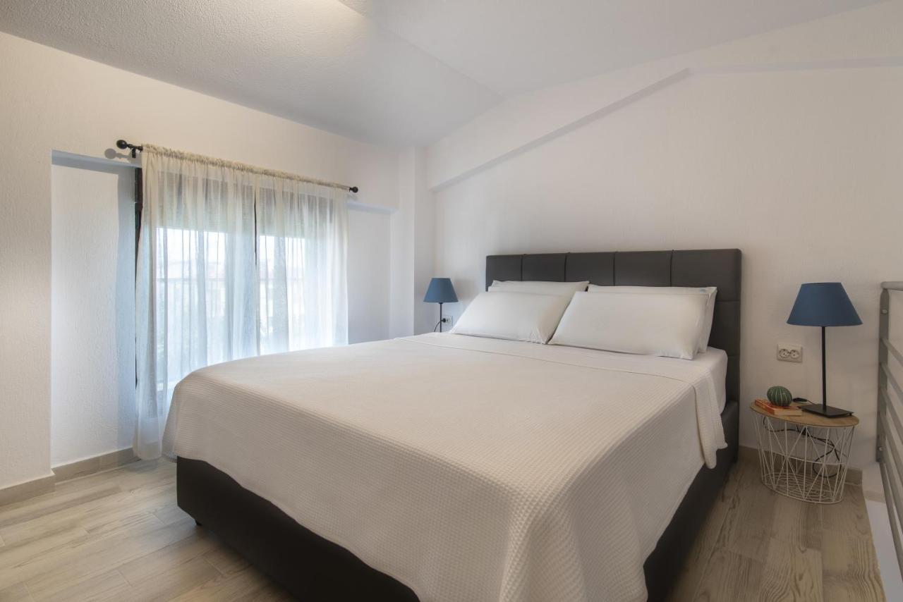 Varka Rooms Nikiti  Exterior foto